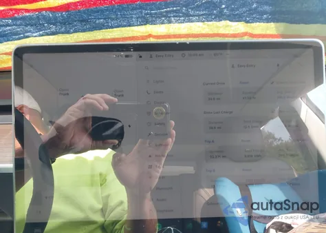 2023 Tesla Model Y Awd/Long Range Dual Motor All-Wheel Drive из США, поврежденный, VIN 7SAYGAEE5PF829394